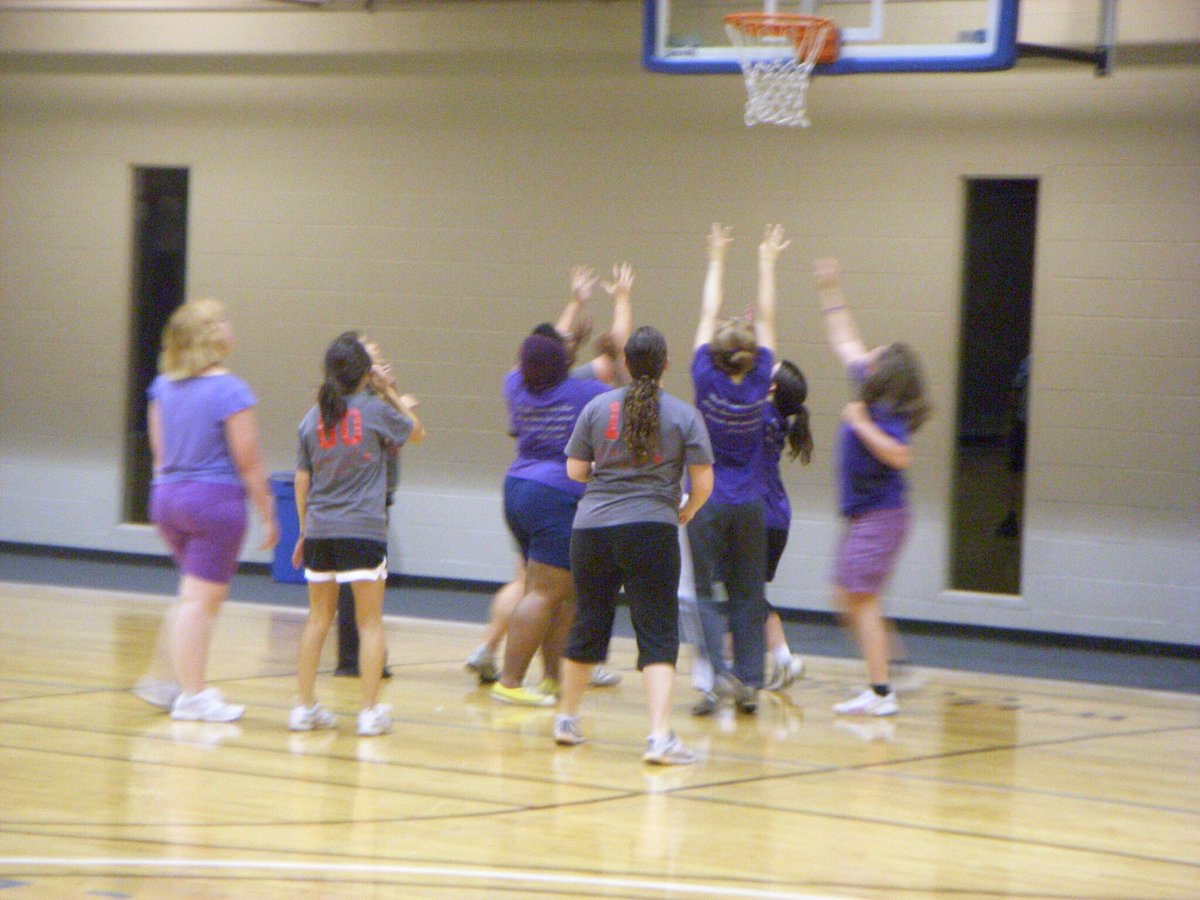 disneygeek1990's tweet image. Favorite intramural sport in college…basketball 🏀 #faulkneruniversity #alphadeltapsi #deltaxiomega