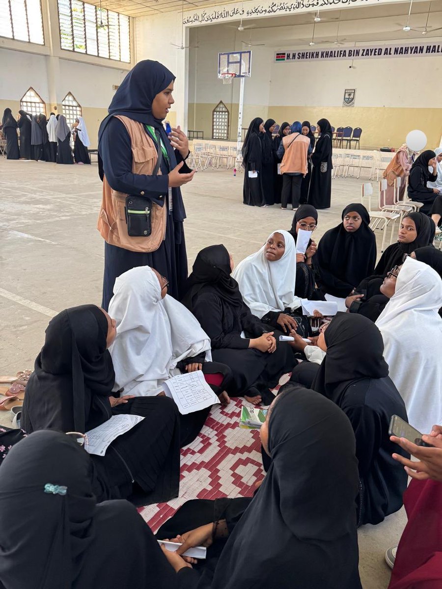 Duaa_Aljuhaymi's tweet photo. في مومباسا، اجتمع جمال الطبيعة ودفء القلوب بروح العطاء، فكانت رحلتي مع الوفد السعودي في #المخيم_العالمي_الثالث_والعشرون تجربةً تصنع أثرًا وتبني جسورًا بين الثقافات.
 ممتنّة لهذه التجربة الملهمة ❤️

#WAMY 
 #FIMA
#23rd_international_Camp https://t.co/3akaexxqO0