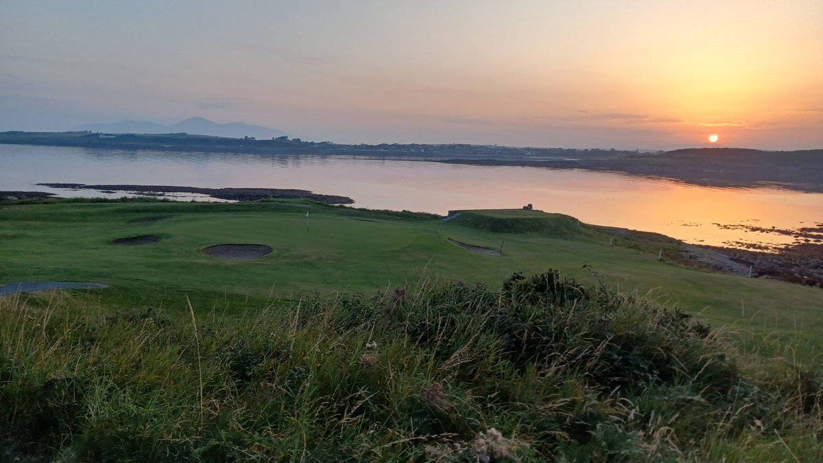 <a href="/ArdglassGolf/">Ardglass Golf Club</a>