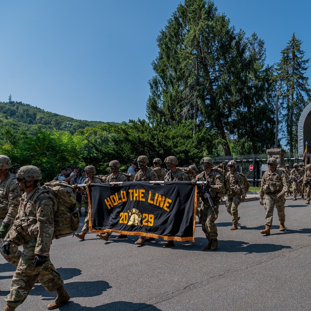 WPAOG's tweet photo. #TopOfTheLine Class of '79 helped celebrate the completion of Cadet Basic Training for #HoldTheLine Class of 2029! Class of '79 & many #OldGrads from various year groups marched alongside new cadets during the iconic March Back from Lake Frederick. More: https://t.co/gaRL8nheow https://t.co/I6lF1nMwPn