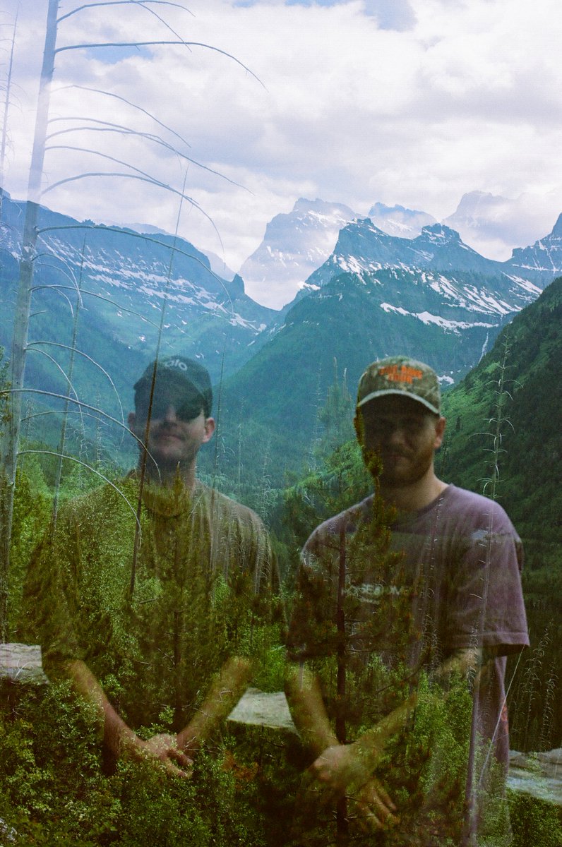rhock189's tweet photo. portra160 from glacier https://t.co/4YV2uUop3R