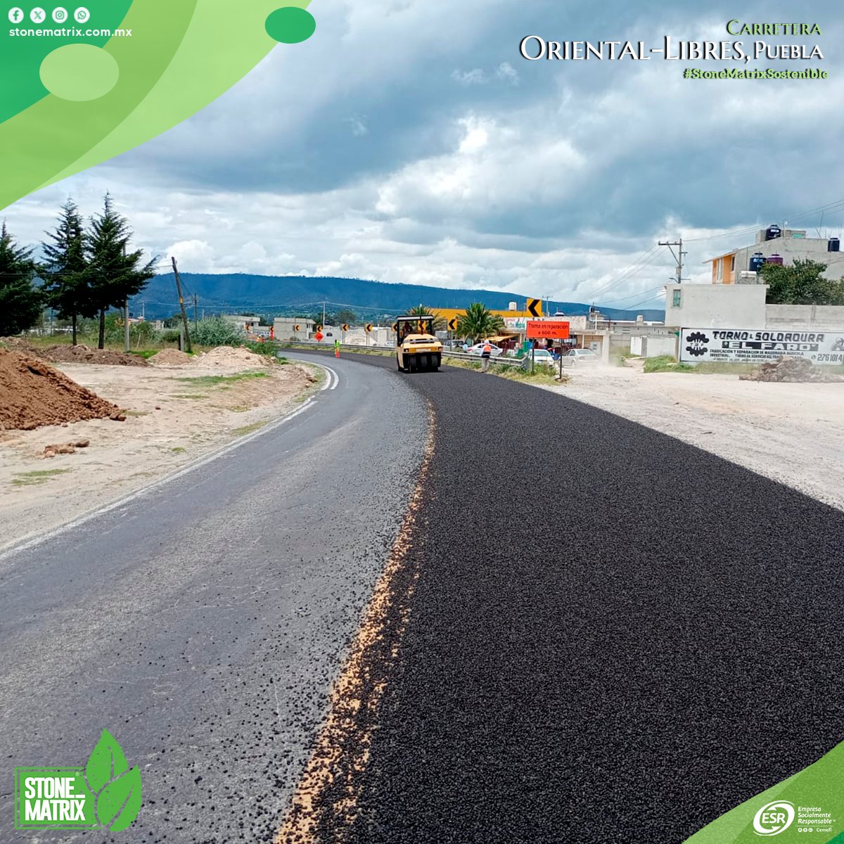StoneMatrixMx's tweet photo. 🚜👷🚧Trabajos en marcha, tendido de Carpeta Asfáltica en Carretera Oriental-Libres en el estado de Puebla.🚧👷🛣 #StoneMatrix #LlegaMasLejos #sumandokilometros #MejorasViales #CompromisoConLaSeguridad #StoneMatrixSostenible #LlegaMasLejos #ESR #Cemefi https://t.co/49YaMO0Upq