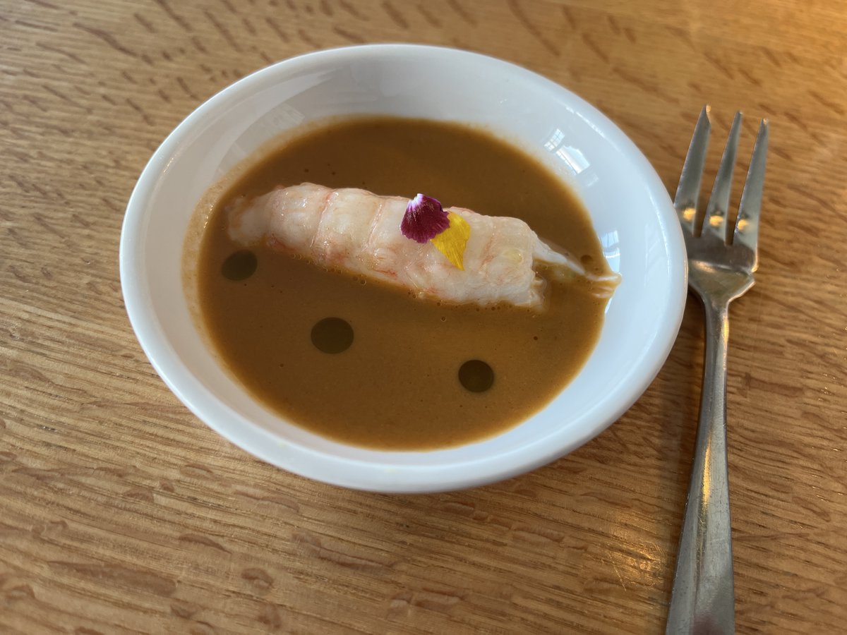 Some fine locally landed seafood on show at Adrift restaurant <a href="/Dunmorehouse/">Dunmore House Hotel</a> 

<a href="/wildatlanticway/">Wild Atlantic Way</a> #Ireland 

guide.michelin.com/gb/en/cork/dun…