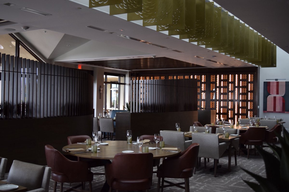 Meticulously designed culinary classics will be highlighted at our “Evening In Vista” event on August 23rd.  Our Members will connect over vibrant dishes that will bring out the inner “foodie” in everyone as a watch a sunset of water colors.