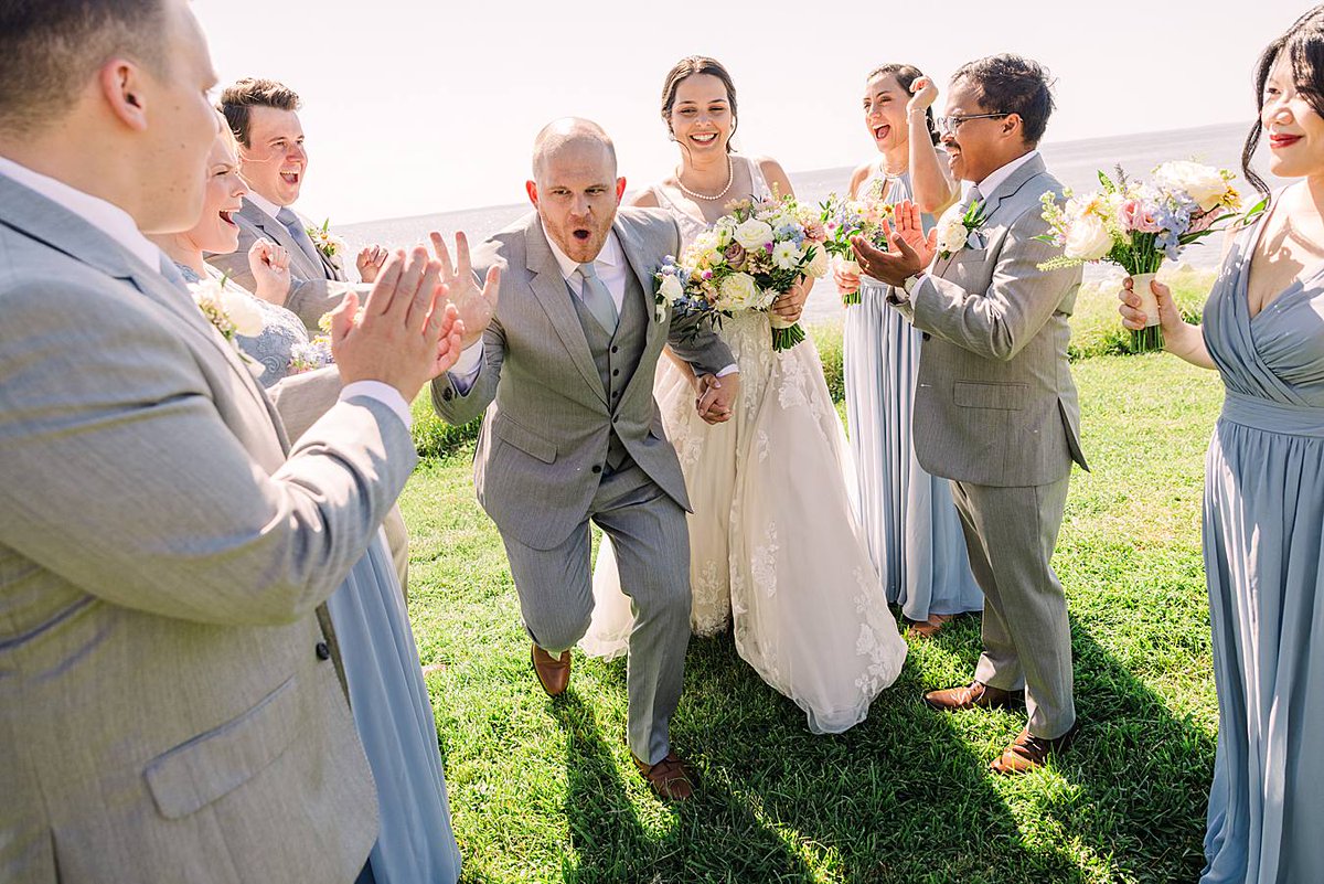 Some pre-reception favorites from Erin &amp; Reuben's summer wedding at @black_walnut_point_inn! #laurasfocusphotography #laurasfocus #baysidebride #easternshorewedding #easternshoreweddings #marylandwedding #marylandweddingphotography #marylandweddingphotographer