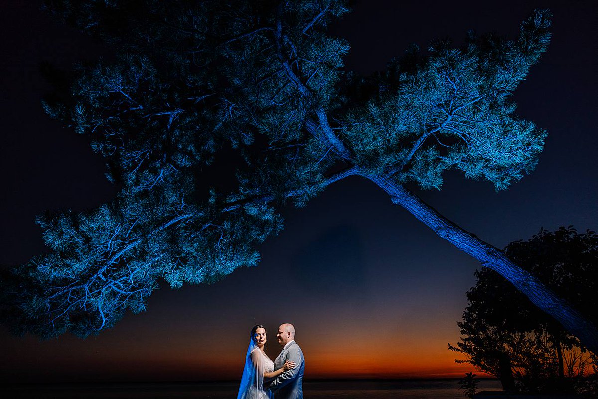 LaurasFocus's tweet photo. Some pre-reception favorites from Erin &amp; Reuben's summer wedding at @black_walnut_point_inn! #laurasfocusphotography #laurasfocus #baysidebride #easternshorewedding #easternshoreweddings #marylandwedding #marylandweddingphotography #marylandweddingphotographer https://t.co/pezeC1Ewk4