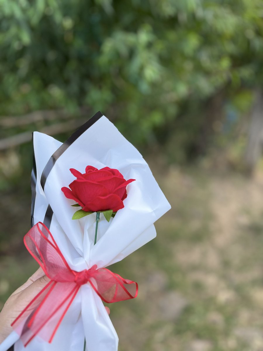 İnce düşüncelerin hastasıyım ✨