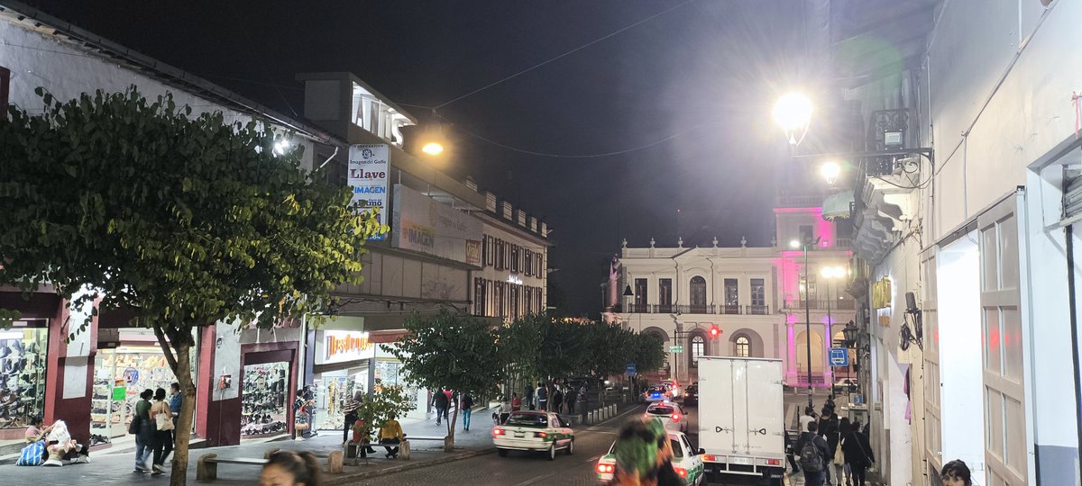 adrhee's tweet photo. Lindo Xalapa ☕ https://t.co/F7FOfc6Srt