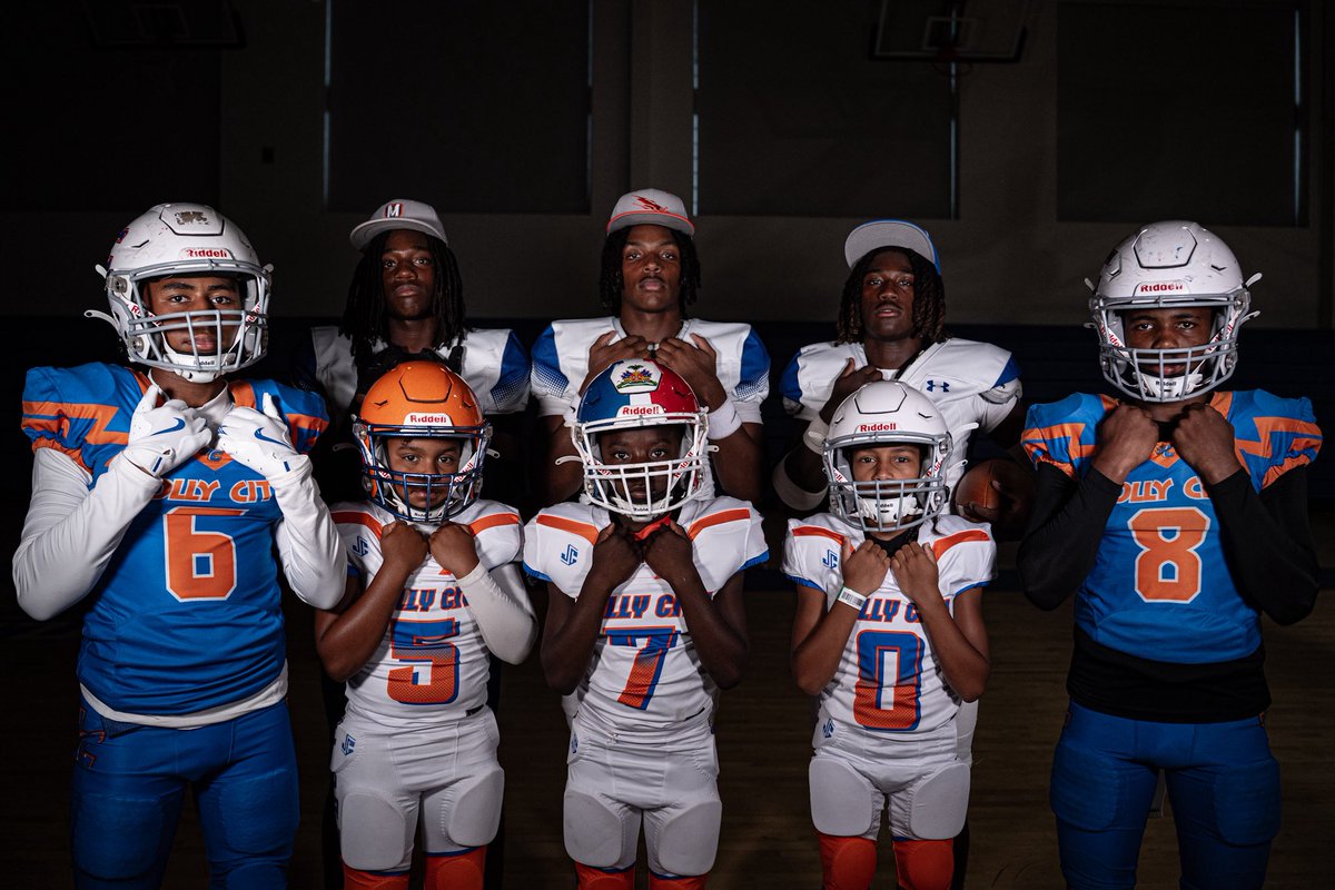 TheVilleBolts's tweet photo. Next up!  Thanks to all who make our Youth league successful!  It Means Something to wear the Orange &amp; Blue! #BoltPride #OBG #HomeGrown https://t.co/piziwauF3m