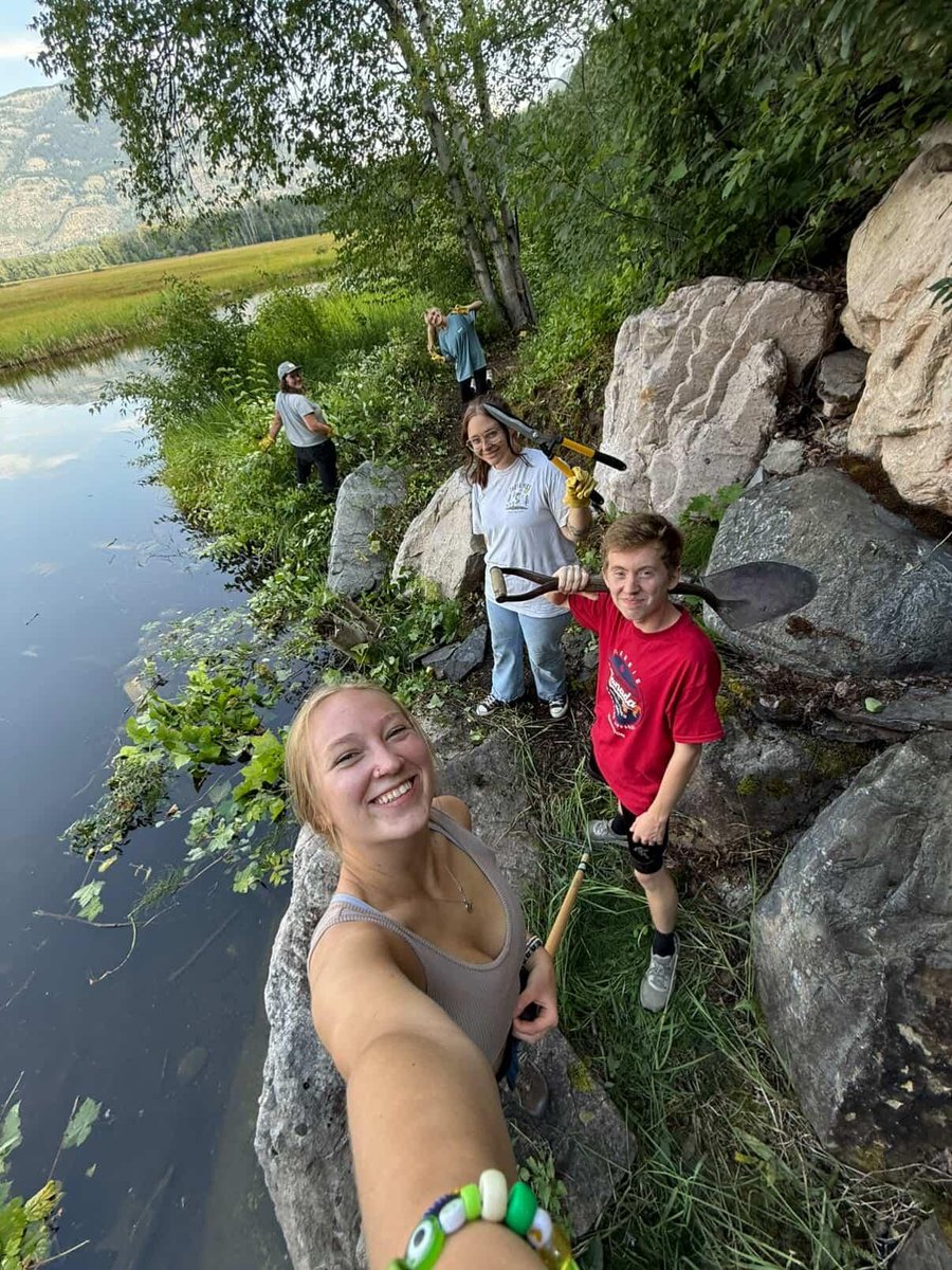 CofOHardWorkU's tweet photo. Senior culinary arts major Will Gentes spent his summer at @GlacierNPS, gaining hands-on hospitality experience and learning that great service thrives anywhere.
#OurStudentsMakingAnImpact #HardWorkU #CollegeoftheOzarks https://t.co/64RsHYQobo