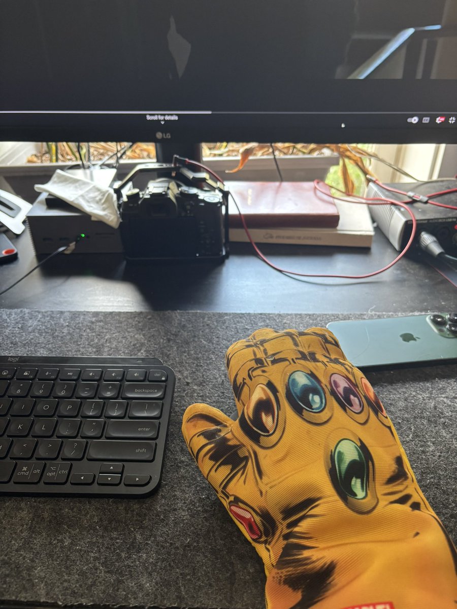 ItsBryanLP's tweet image. When they fuck up at work so you have to do it yourself