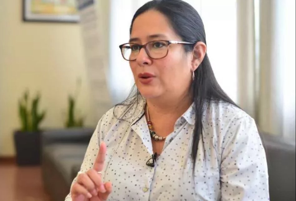 HsilvAvalos's tweet photo. Ruth López lleva 85 días secuestrada por el régimen de Nayib Bukele en El Salvador. El abogado Enrique Anaya lleva 65 días secuestrado. #TenganDecencia 🇸🇻 https://t.co/n1QBoNz6Mt