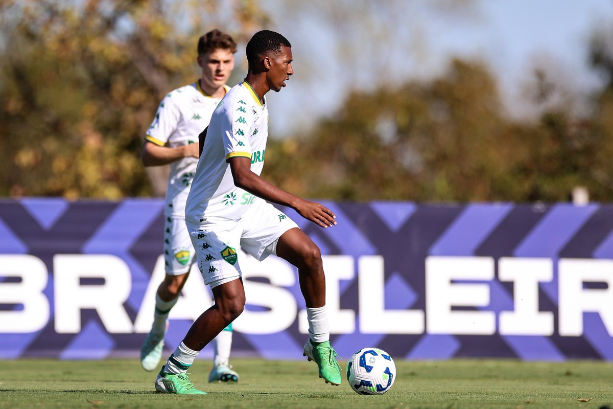 CuiabaEC's tweet photo. Fotos de primeiro tempo!

CUI 2-1 BAH

#OrgulhodeMatoGrosso #CuiaBase https://t.co/pVlbW7Mpci