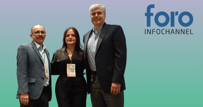 InfochannelMX's tweet photo. #ForoInfochannel | Durante el conversatorio del Foro Infochannel de #Guadalajara, especialistas en TI coincidieron en que el éxito del canal está en integrar de forma estratégica procesos, tecnología y personas para dar valor real al cliente.

Aquí las claves @GrupoConstrulita , @VálvulasUrrea y @AlescaProductividad :
https://t.co/2IXQCzNO61
