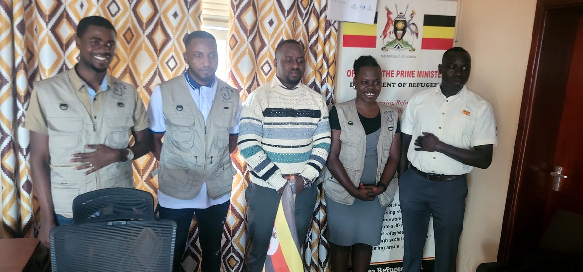 LikeIs21848's tweet photo. #InternationalYouthDay Celebration!
Today,we had an inspiring meeting with OPM Kyaka 2 to discuss ways to improve youth livelihoods in Kyaka.We’re excited to collaborate on empowering youths within kyaka and the host community. #OPM4Youth #HeIsLikeMe https://t.co/V6jzLBJWtf