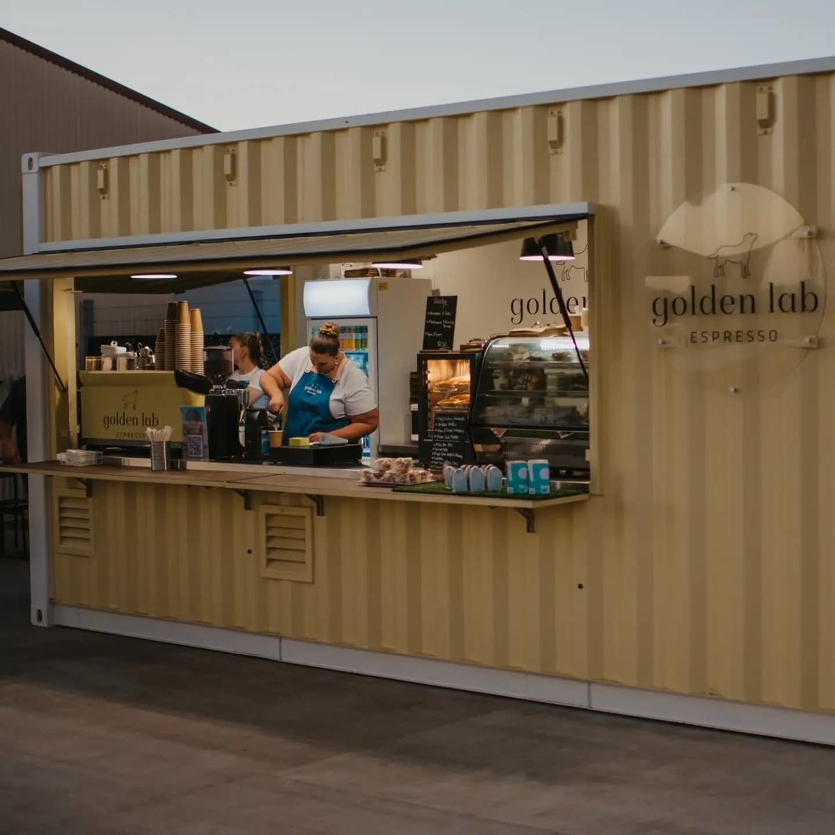 GroupMaphikwana's tweet photo. Expresso Café Container now available https://t.co/o3aiBLXKNv