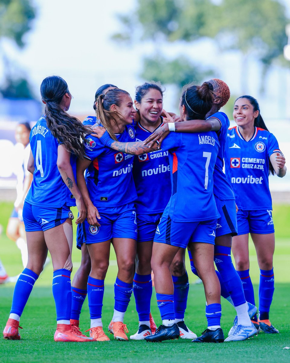 AzulFemenil's tweet photo. ELLAS 🤩💙 https://t.co/pwX7cWoVfG