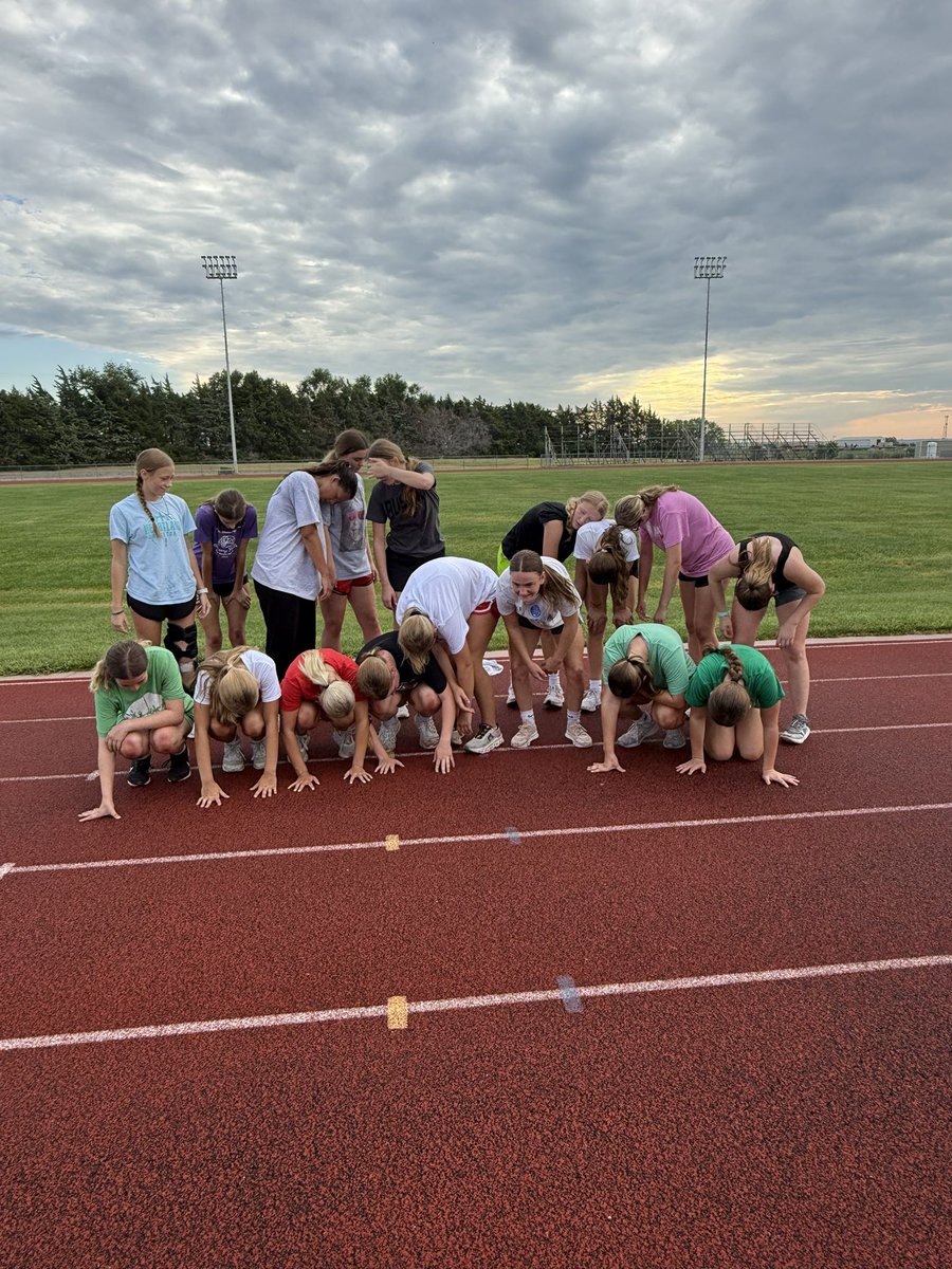 Lady Red Volleyball tweet media