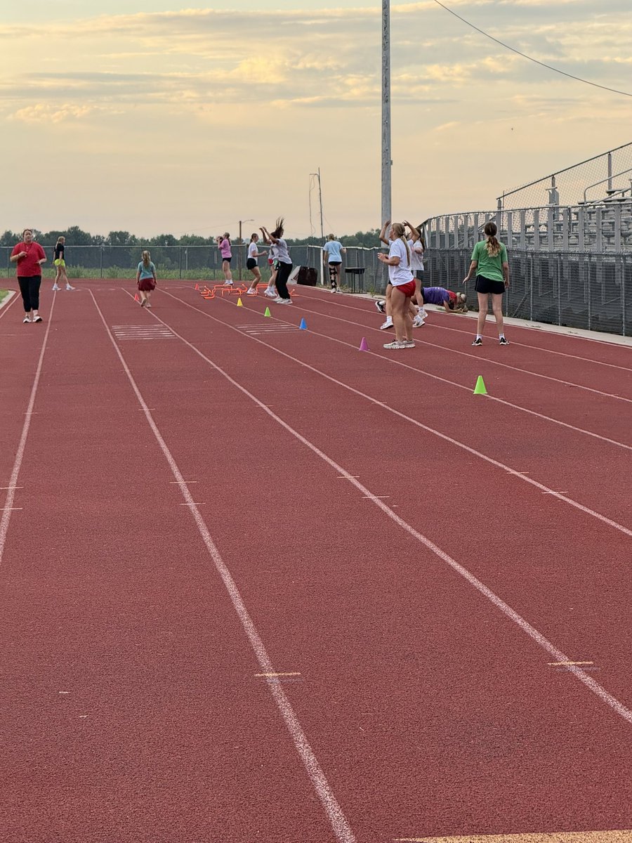 Lady Red Volleyball tweet media