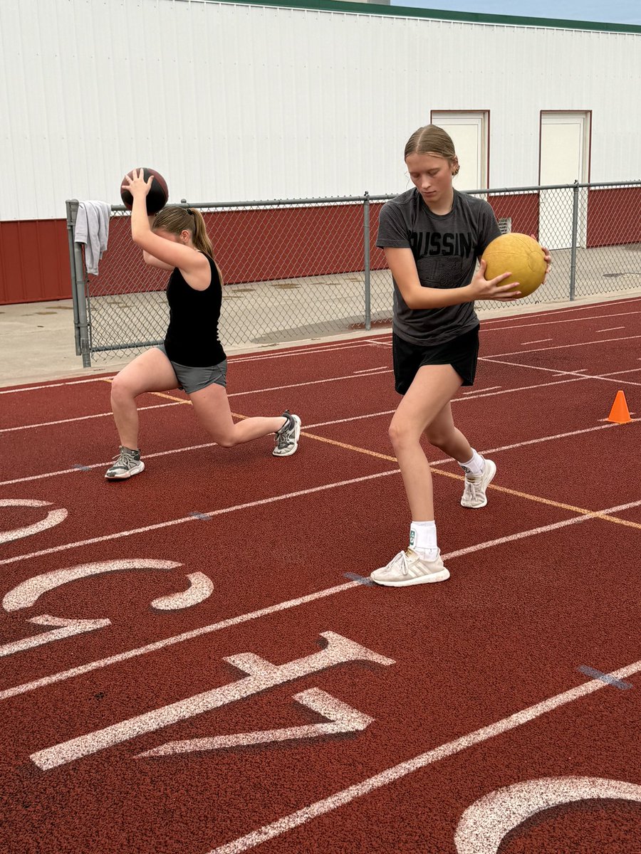 Lady Red Volleyball tweet media