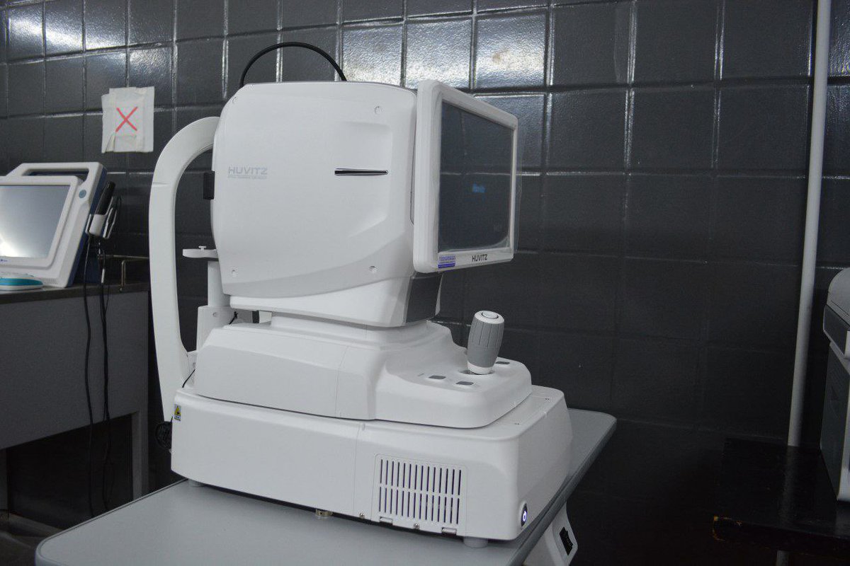 🎮💙 En el Hospital Eva Perón de San Martín recibimos una consola adaptada con +2500 juegos, garantizando el derecho de niñas y niños a jugar durante su internación.
Además, incorporamos nuevo equipamiento para optimizar la medición de la vista de nuestros pacientes.