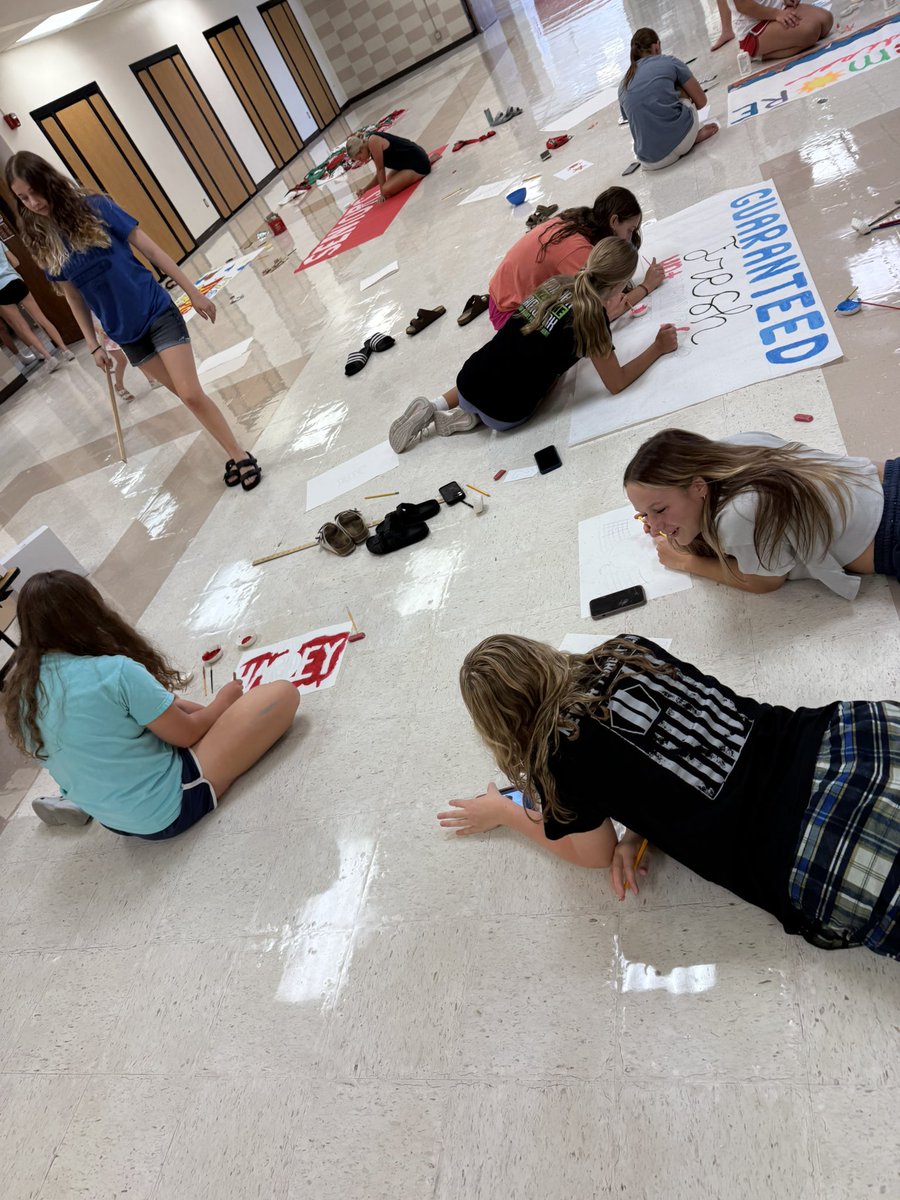 Lady Red Volleyball tweet media