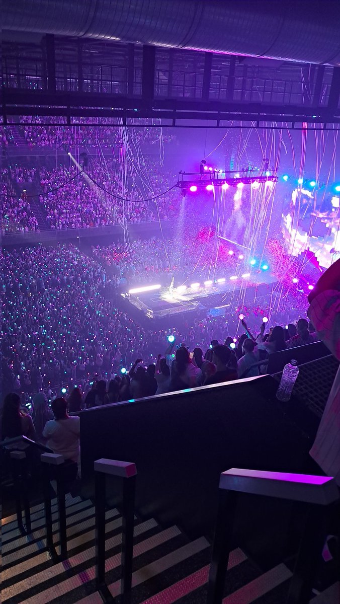 Cris SAW JIN | BTS YEAR tweet media