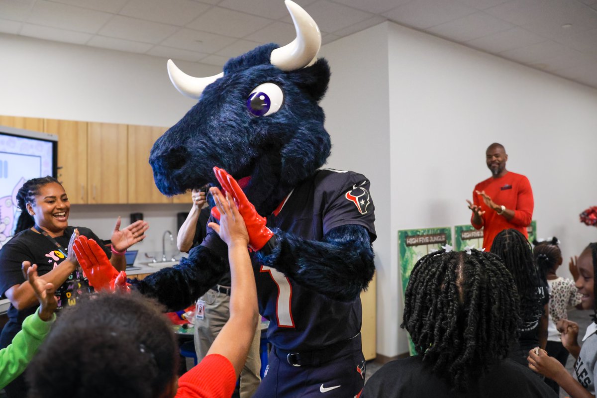 Dr. Marc Smith (@fortbendisdsupt) on Twitter photo Our second stop on the first day of school took us to the new Aldridge Elementary, which scored big with a visit from <a href="/HoustonTexans/">Houston Texans</a> legends, cheerleaders and Toro!
From students tackling challenging math problems to engaging in action-based learning that keeps minds and bodies Our second stop on the first day of school took us to the new Aldridge Elementary, which scored big with a visit from <a href="/HoustonTexans/">Houston Texans</a> legends, cheerleaders and Toro!
From students tackling challenging math problems to engaging in action-based learning that keeps minds and bodies