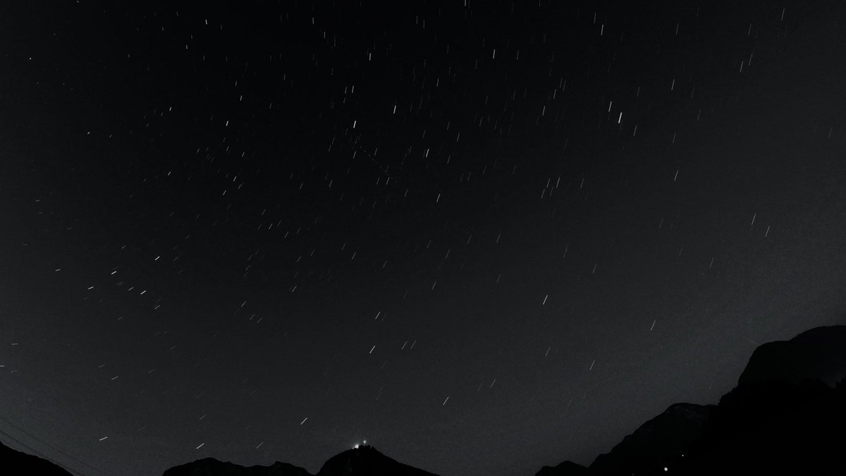 Spirelli79's tweet image. #stars #shootingstars #salzkammergut