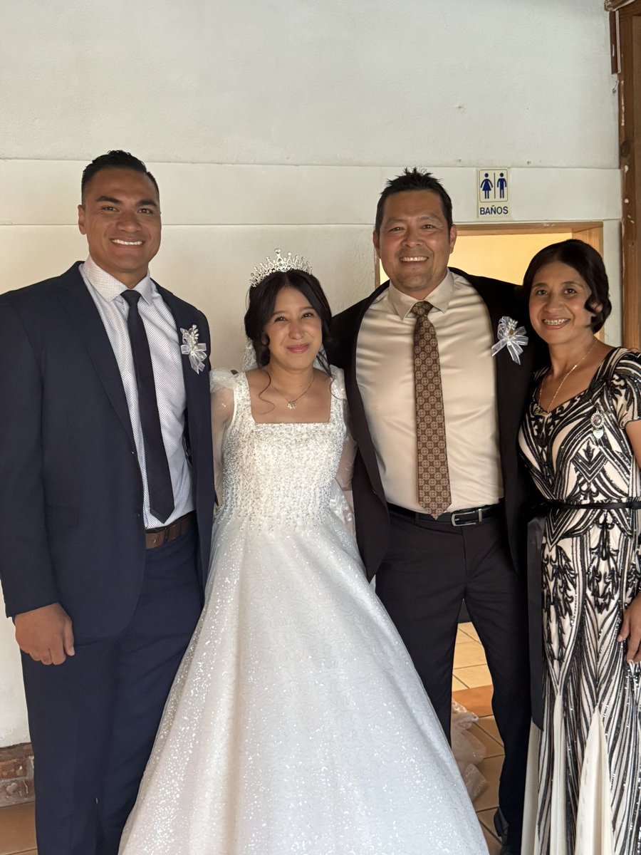 Michael Pooley tweet media