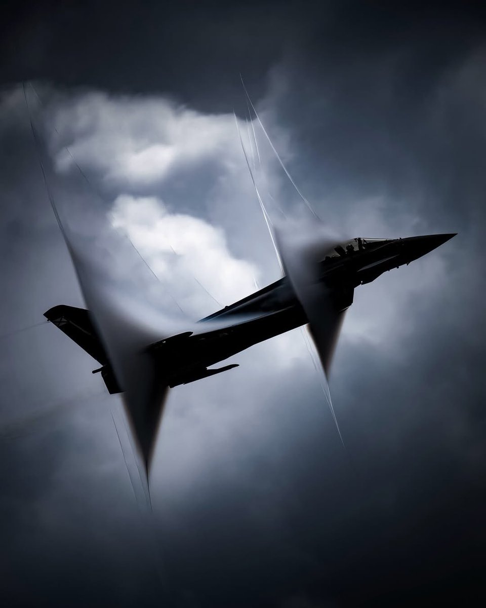 Mega Foto! wow

Typhoon von @ rein_aviationphotography