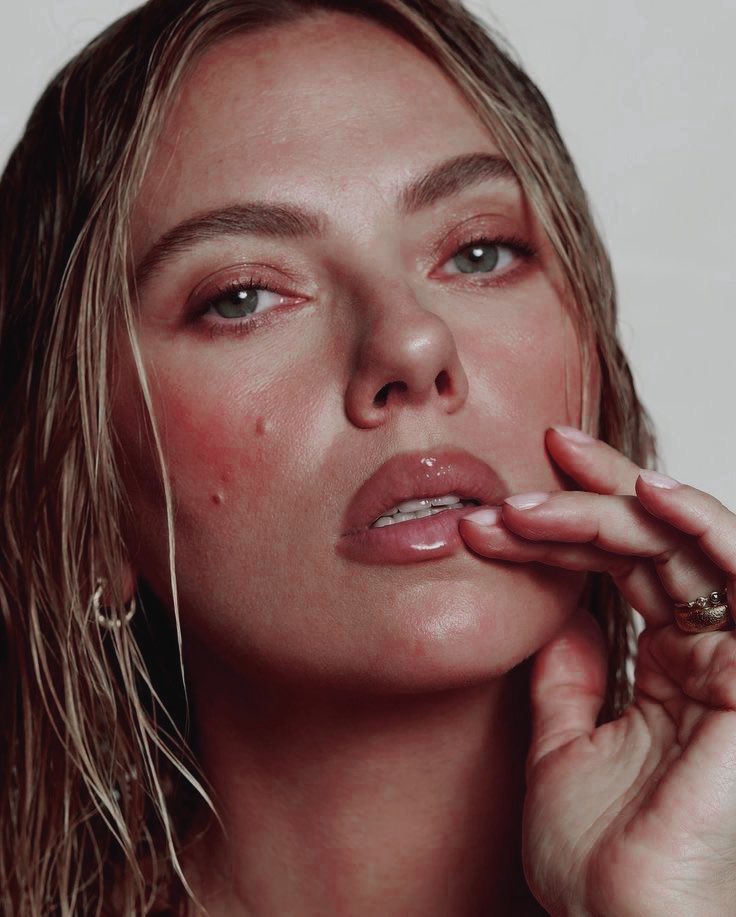 Flora C. Zabini (@florazcarrow) on Twitter photo 