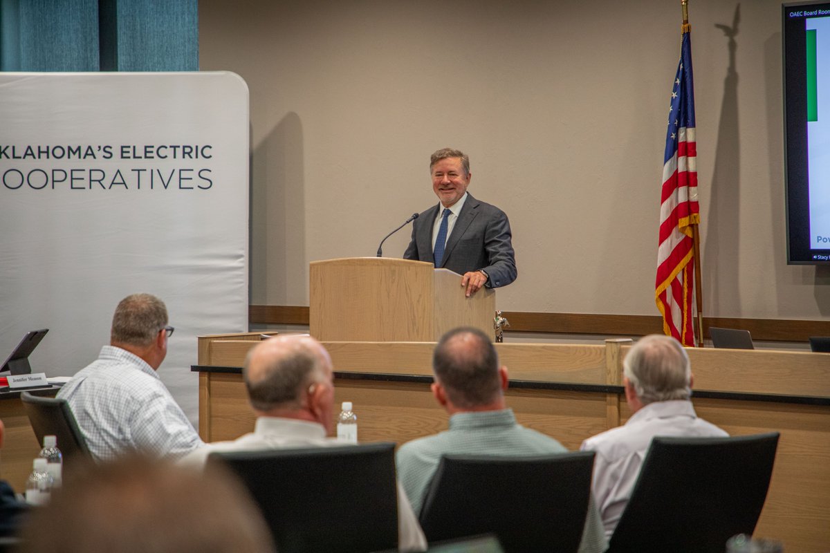 OAECoops's tweet image. Oklahoma’s electric cooperatives were pleased to hear an update from @Okla_OAG today during our statewide board meeting. We appreciate Drummond&apos;s service and his support of the co-op mission of delivering safe, reliable and affordable power.