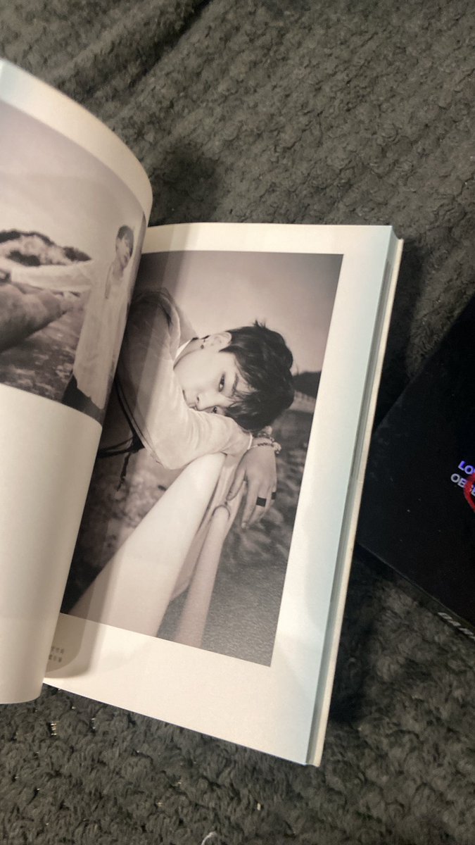 HYYH PT 1 e 2 BTS BANGTAN POR APENAS 170 REAIS OS DOIS
CARD DO GRUPO INCLUIDO
ENVIO PARA SP!! frete não incluído
Tags VENDA ÁLBUM BTS HYYH BANGTAN BOYS ÁLBUNS VENDO