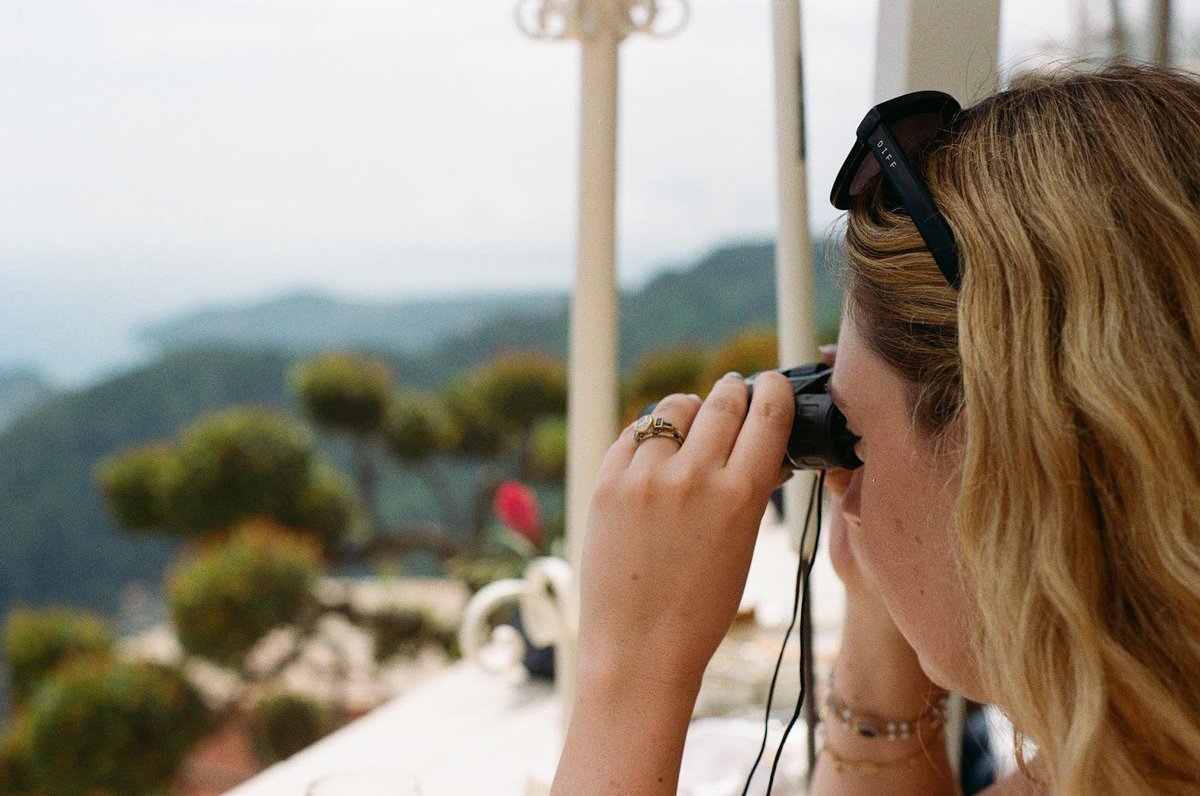 flowrmeadow's tweet photo. Some film from our honeymoon :D https://t.co/fNbTR4V0Vw