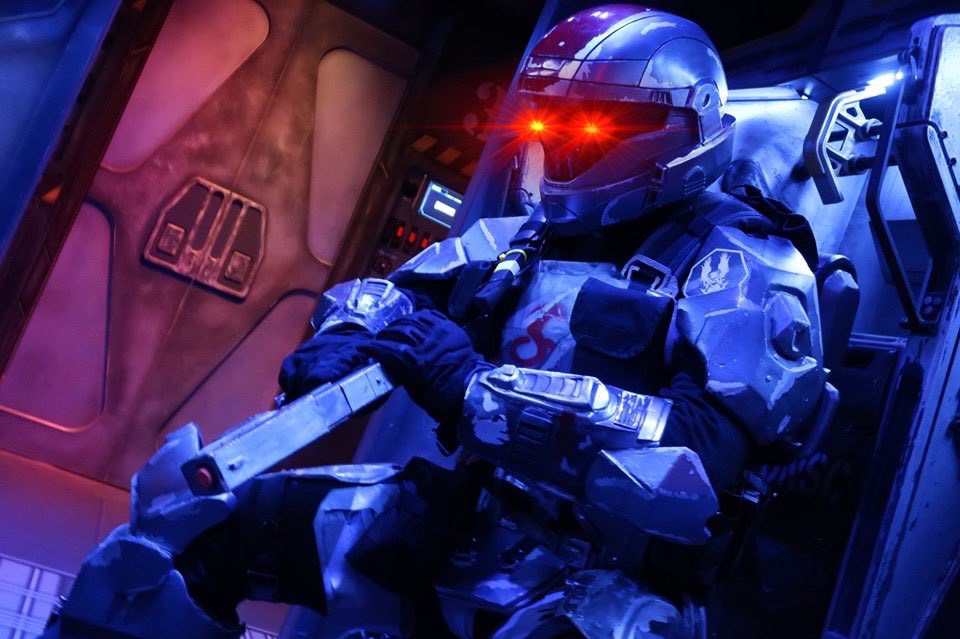 I swear that if <a href="/helldivers2/">HELLDIVERS™ 2</a> and <a href="/Halo/">Halo</a> do the ODST crossover for Divers I will put on my ODST and go live playing helldivers.

It is heavy, uncomfy, and nearly 13 years old but I WILL BRING HELL DOWN ON THE BOTS LIKE THEY HAVE NEVER SEEN. 

WE ARE FEET FIRST INTO HELL TROOPERS