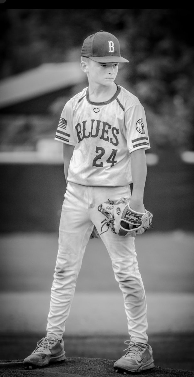 DWFarris's tweet photo. @cashfarris003 @bluesbaseballtn this kid had himself a summer!  Hitting over .530, OPS 1.364, FCPT .989 (6 differ position) ERA 2.1 in 28 games!  Proud of Son!  Keep grinding! https://t.co/fr4IgmfIh9