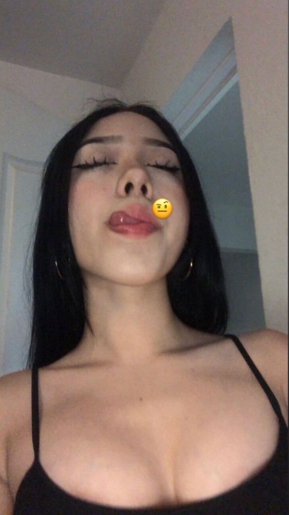 yami3784's tweet photo. Así o más corazón~

#freerol #sexrol https://t.co/VZR6eKaGfZ