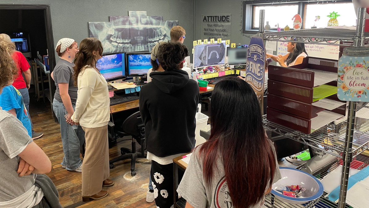JohnsDentalLab's tweet photo. We had a wonderful time showing our family-owned lab to young people attending the Youth Entrepreneur Camp hosted by West Central Indiana Small Business Development Center!

Thank you, Courtney, for the amazing work you do for our future generations!

#johnsdental #smallbusiness https://t.co/XCCxAYe9oL