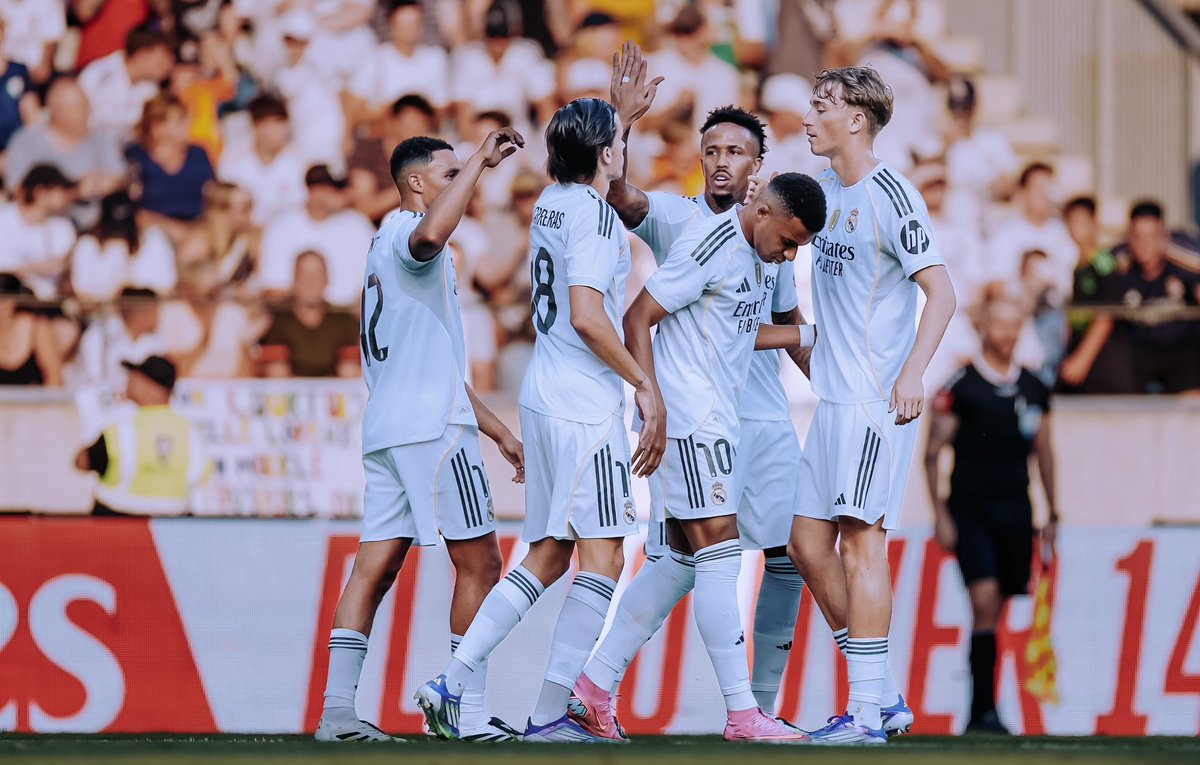 edermilitao's tweet image. Buena vibra hoy 🤍 Vamos @realmadrid