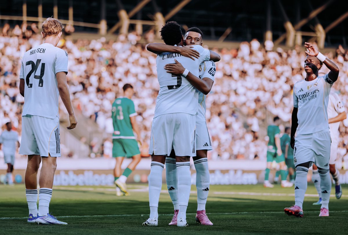 edermilitao's tweet image. Buena vibra hoy 🤍 Vamos @realmadrid