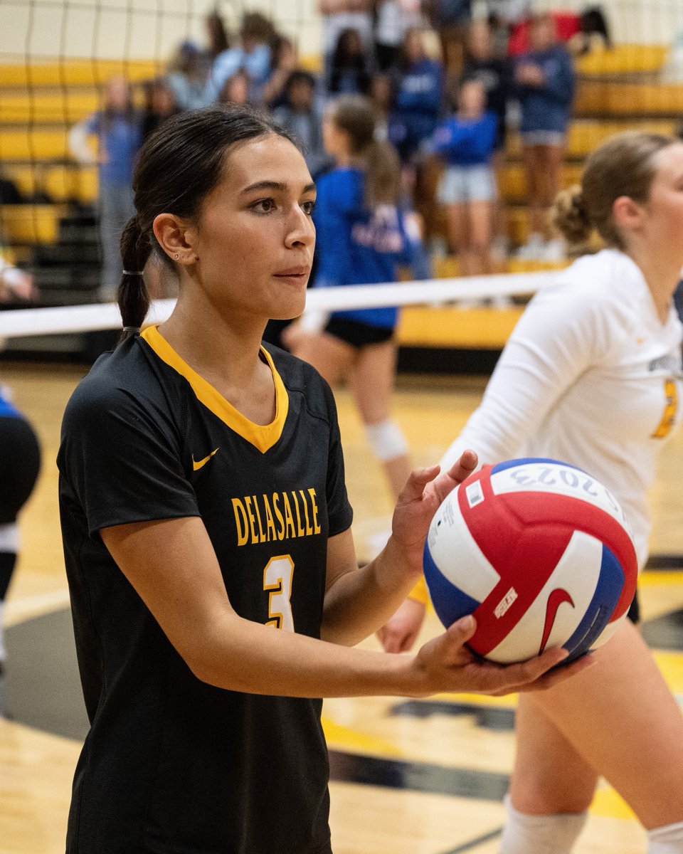 The wait is over — fall sports are officially here! Let’s go, Islanders!

#IslanderPride