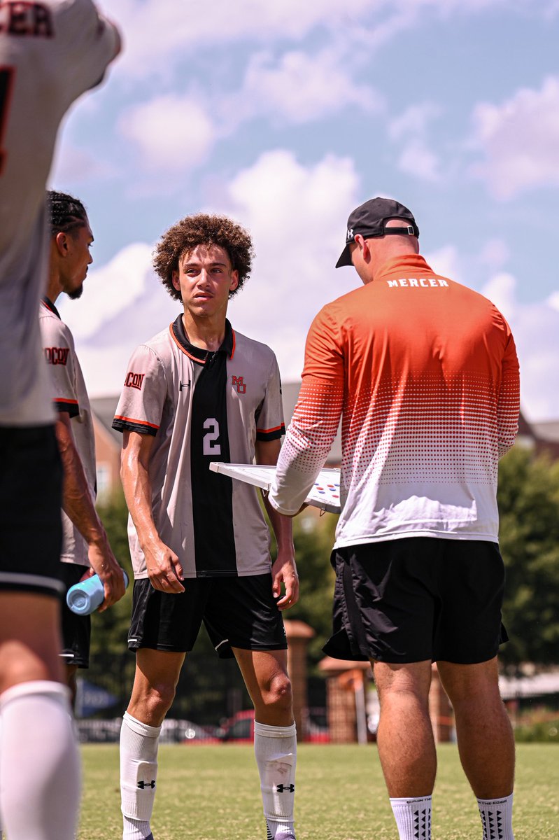 Mercer_MSoccer's tweet photo. First exhibition in the books 📚 

#BearDown https://t.co/5v9mSaiqbH