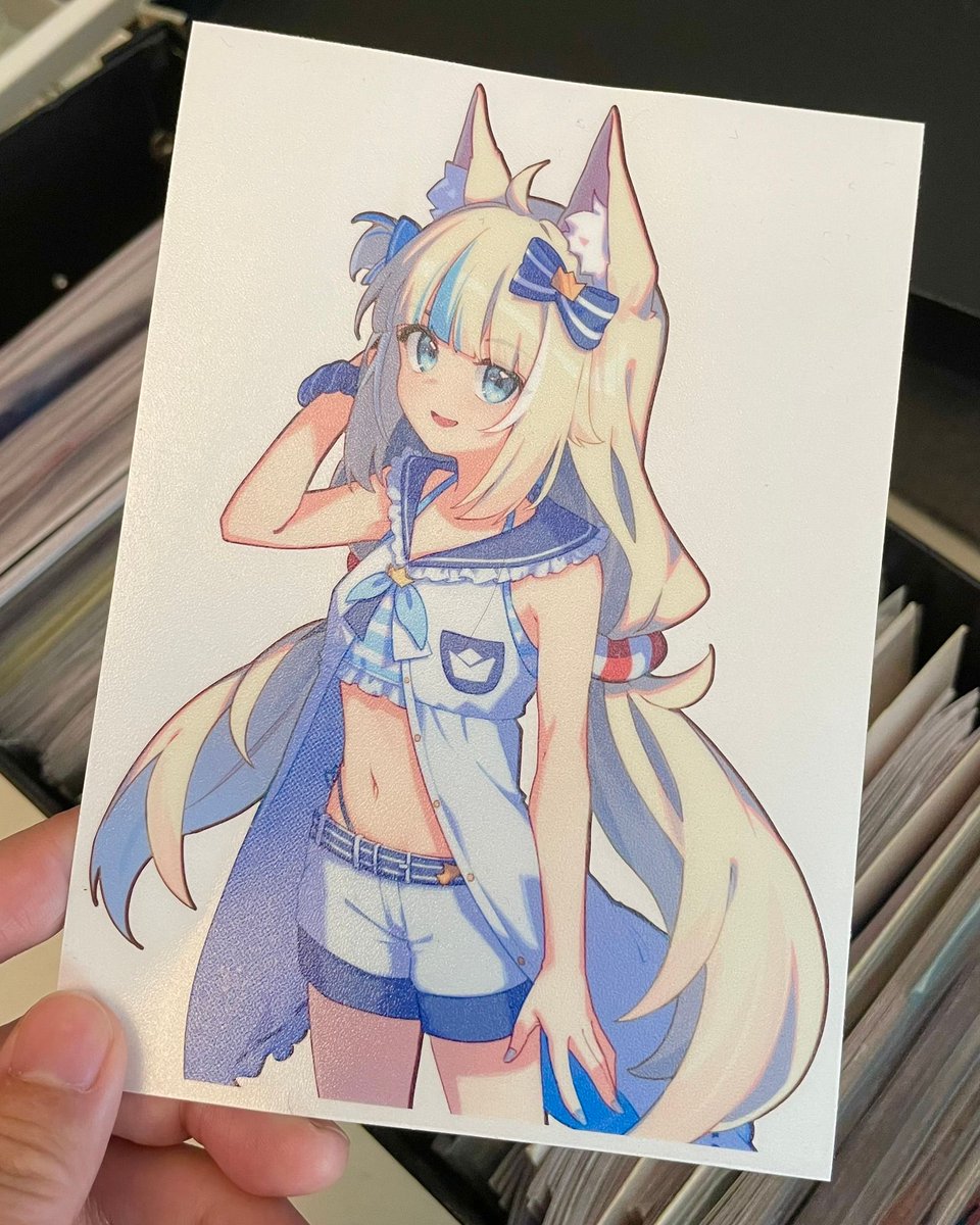 Cat or fish?? 

I forgot to include it in the initial shop post oops 😂
If you wanted to combine with existing orders send me an email and I’ll do that and refund one of the shipping charges
