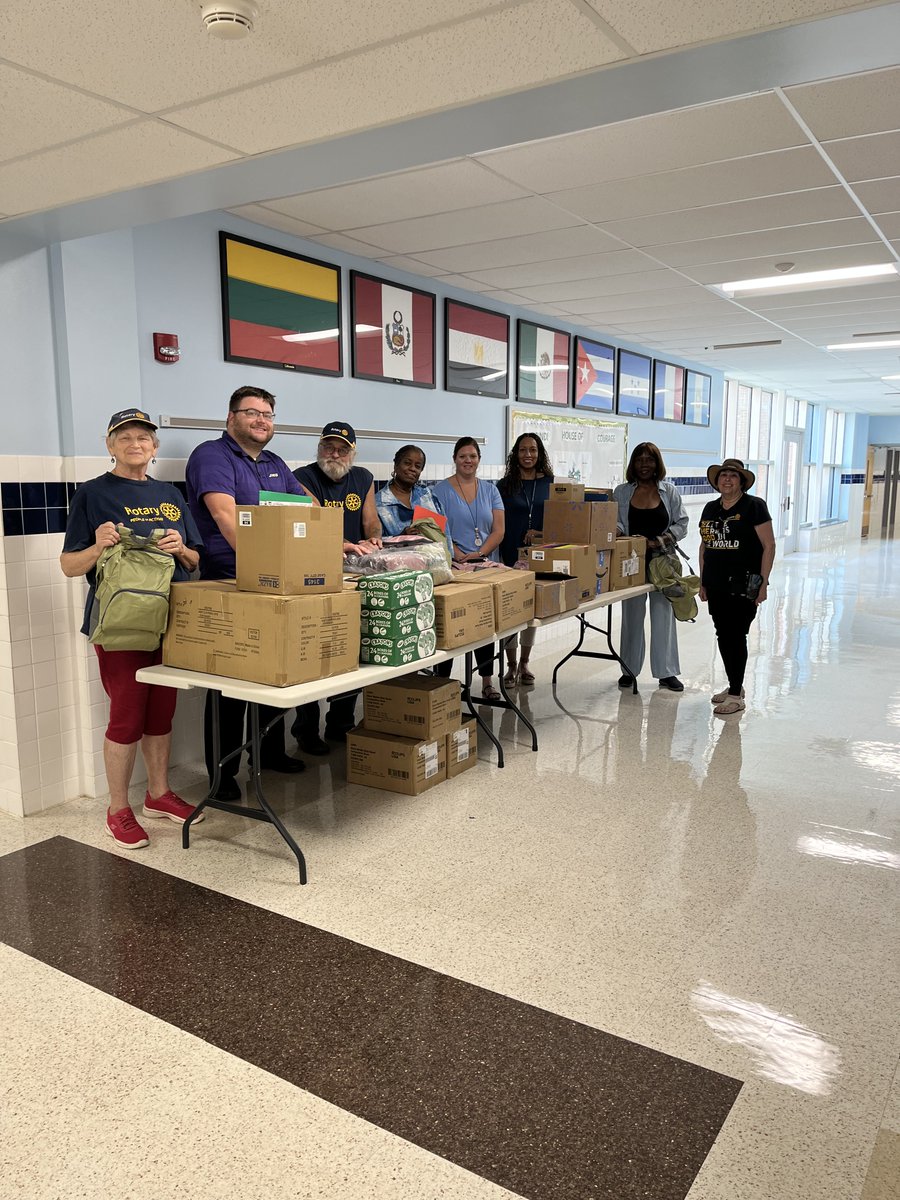 LakeRidgeRotary's tweet photo. For the 10th consecutive year, the Rotary Club of Lake Ridge delivered much needed school supplies to Belmont Elementary School.

The delivery included backpacks, pencils, pocket folders, glue sticks, pencil boxes, crayons, pencil pouches, dry erase markers, and index cards.✏️ https://t.co/gM82s7chjX