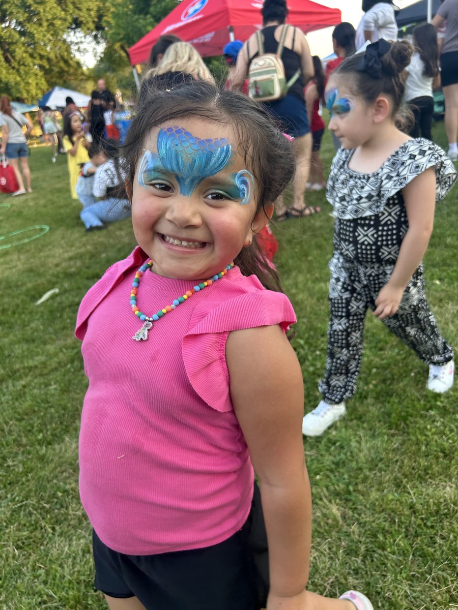 MKESucceeds's tweet image. Our #ECE Ambassadors had a blast at the District 6 National Night Out on August 7. They took the opportunity to share what we’ve been up to and what’s on the horizon – including our upcoming bilingual #mentalhealth conference. And of course the kiddos loved the face painting!