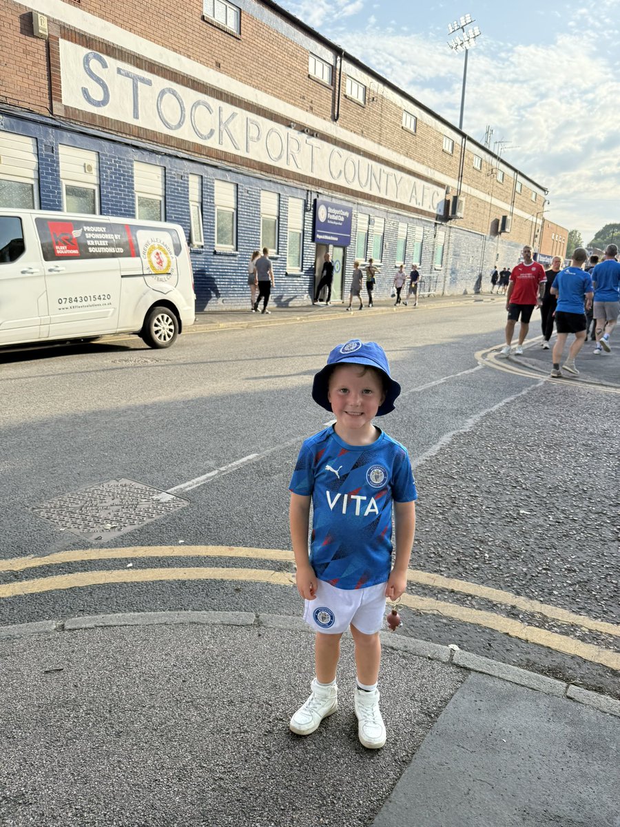 First time at the back of the Cheadle End for many years! The boy loved it 💙 #stockportcounty