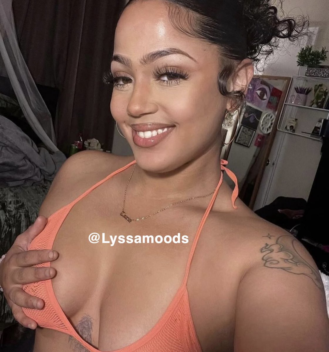 lyssamoods's tweet photo. Really need a beach day ASAP! #Latina #wataa #chudai https://t.co/7GKK1zZLWS