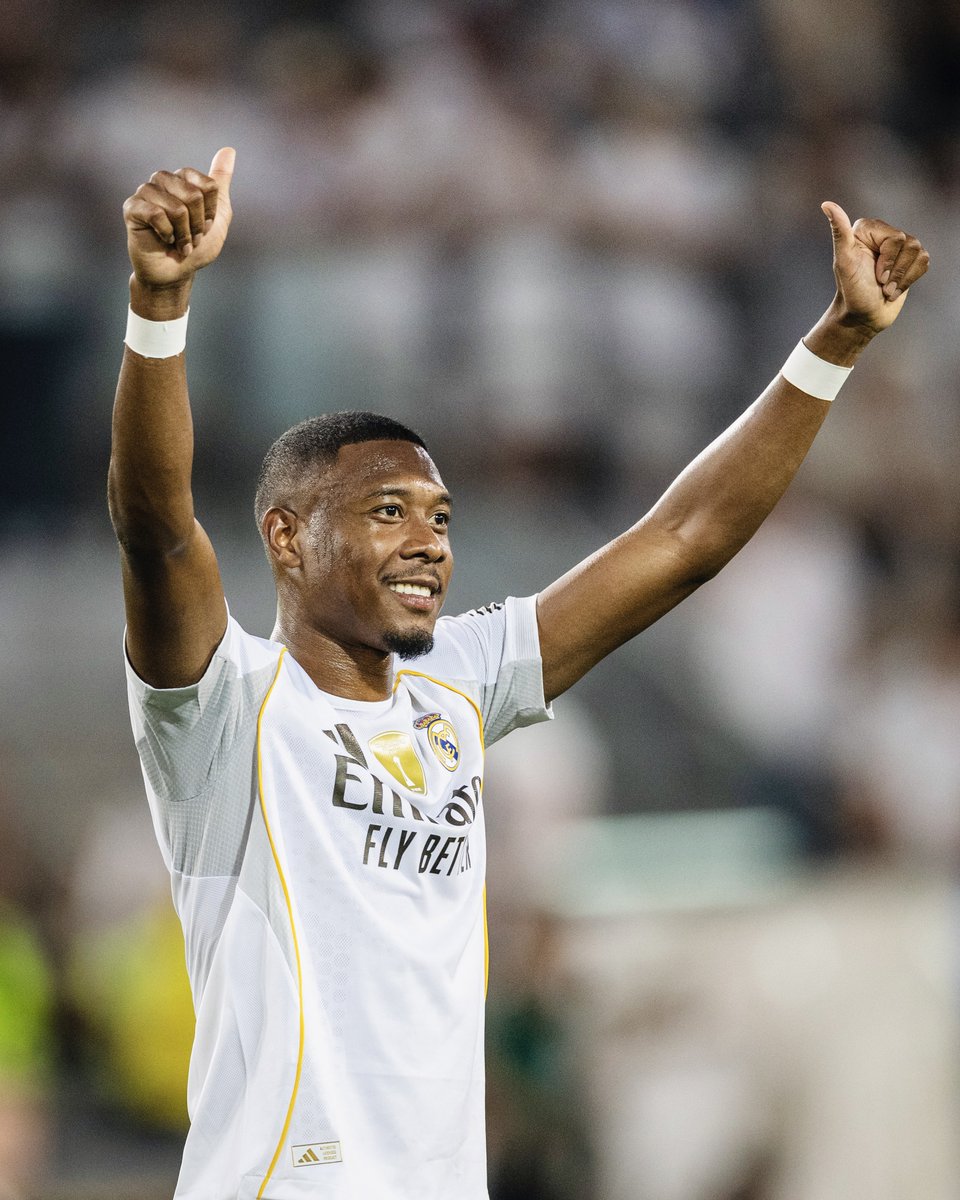 David_Alaba's tweet image. Great feeling to be back out there doing what I love. We’re 25/26 ready, Madridistas. Danke 🤍🇦🇹