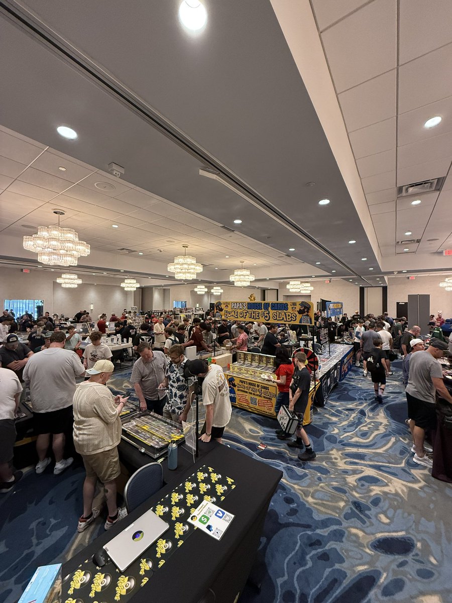 July was nuts in Woburn. But that’s behind us…

Let’s run it back this Saturday when historically, August has some of the craziest crowds with the NFL season about to begin. 

Want advance tickets? ontreasure.com/events/the-bes…

#cardshow #bostonmeets